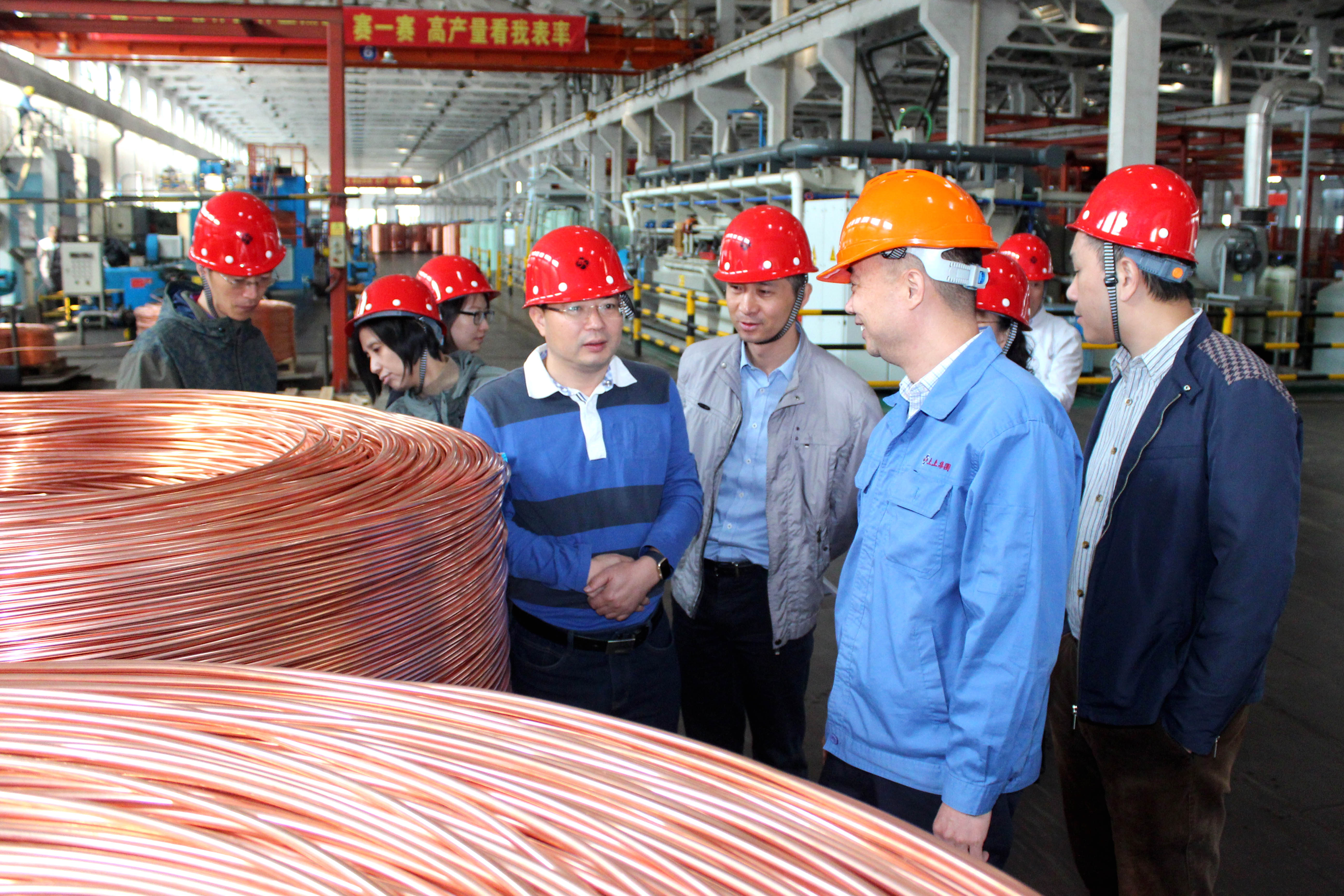 2018年10月12日，江苏省社会主义学院第20期党外干部培训班向导来尊龙凯时人生就是搏调研