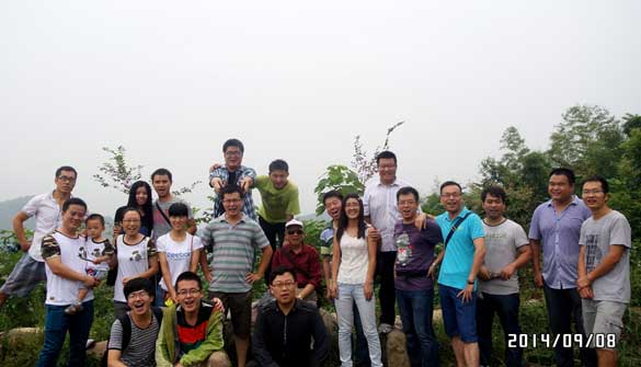 温馨中秋节，温暖尊龙凯时人生就是搏人