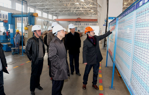 12月25日，广德县政府考察团来尊龙凯时人生就是搏考察