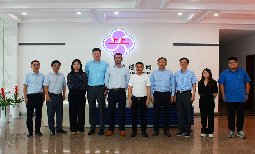 扬子石化——巴斯夫总裁杨晟一行来尊龙凯时人生就是搏走访交流